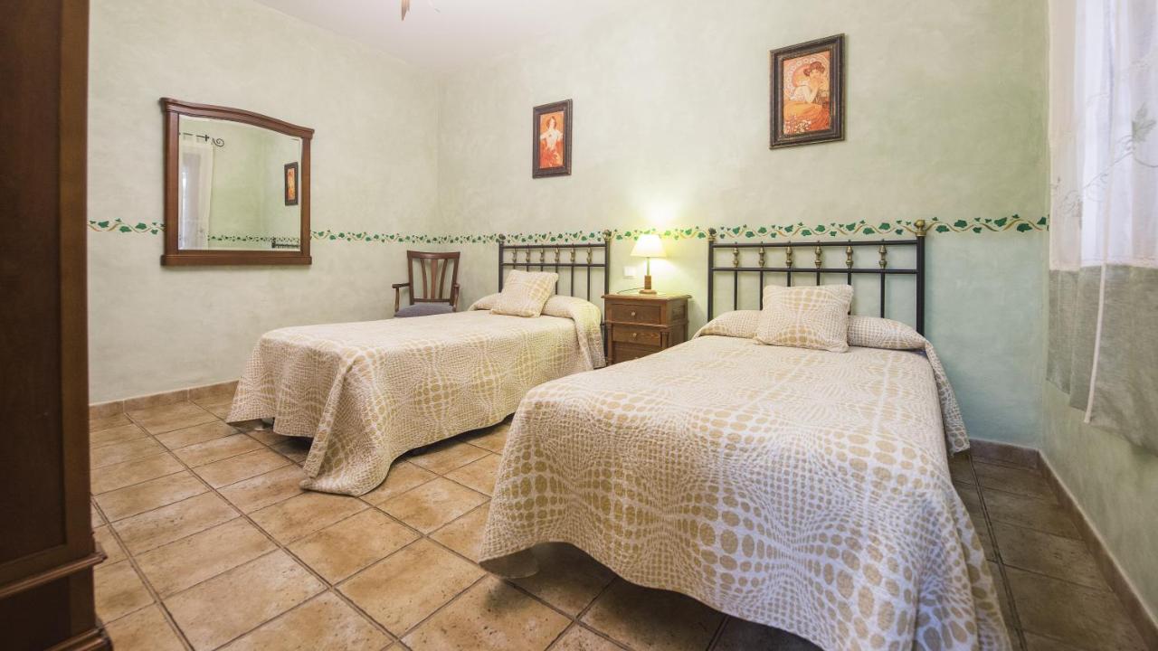 Los Laureles 2 Urda Exterior foto